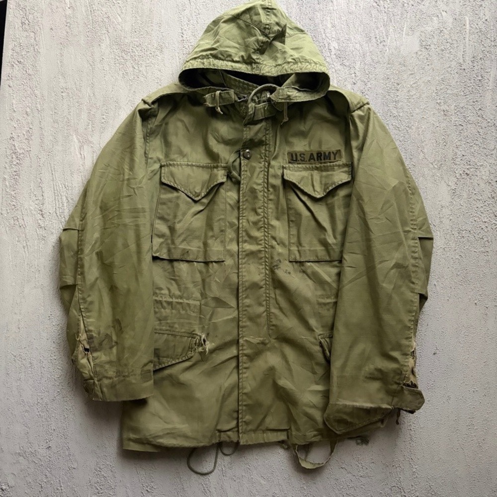 Vintage M65 US Army Field Jacket Medium Green 1970s Hooded Distressed